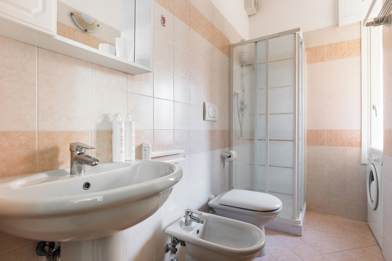 Bathroom 3, Urban Cozy Apartment by Wonderful Italy, Bologna