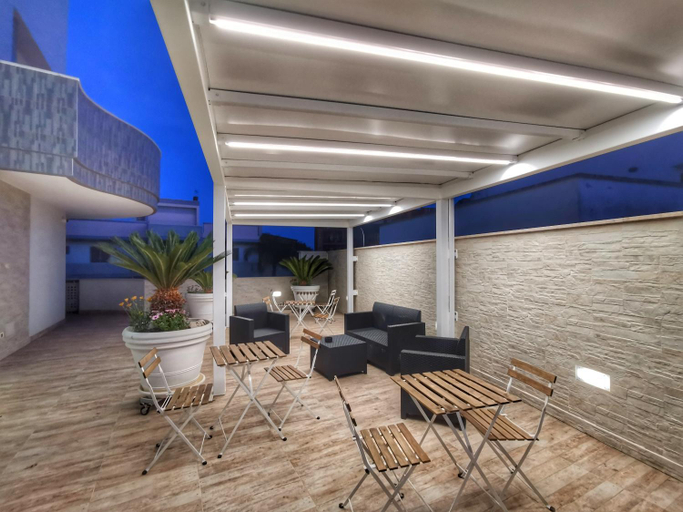 Others 5, Suite 5 Monopoli, Bari
