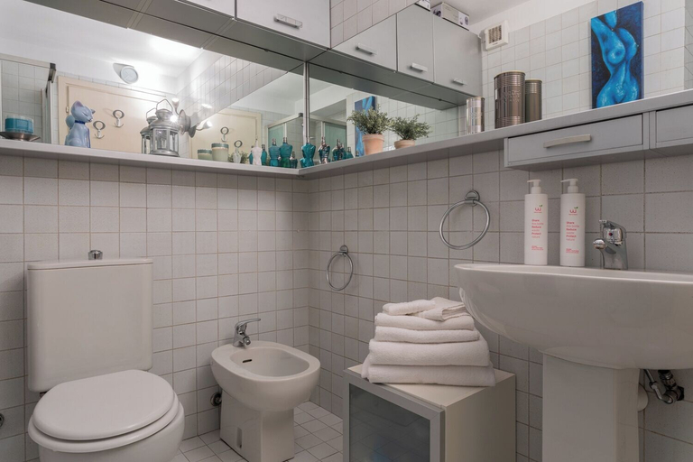 Bathroom, Statuto Ethnic Home by Wonderful Italy, Torino