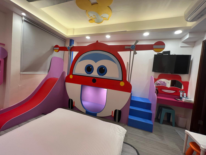 Bedroom 2, fun holiday family hostel, Tainan
