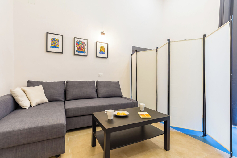 Others 5, Art Apartment at Sanità, Napoli