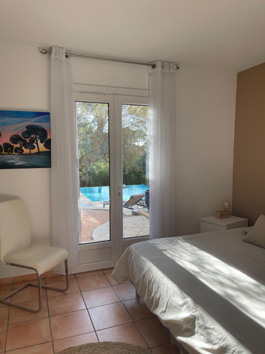 Bedroom 3, La Villa D’Aimee, Var