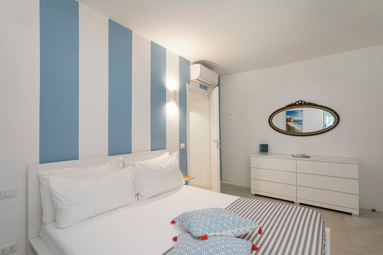 Bedroom 2, Comfy and Quiet in Camogli by Wonderful Italy, Genova