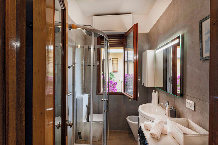Bathroom 3, Mondial Apartment by Wonderful Italy, Genova