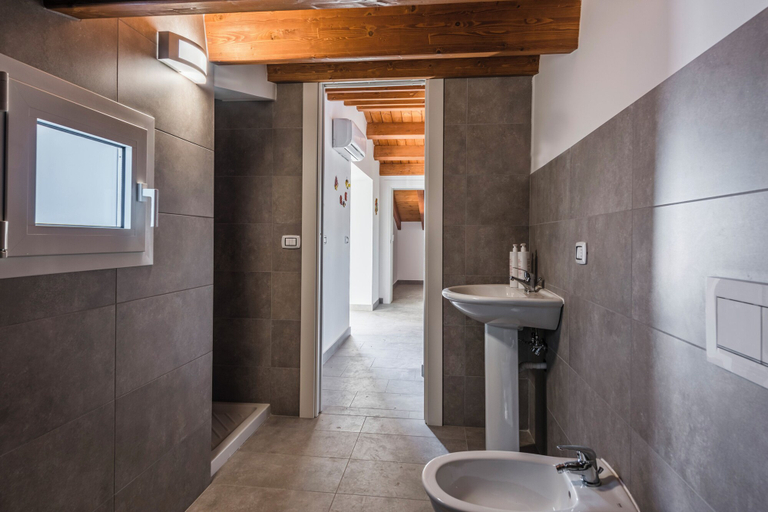 Bathroom, Etneo Apartment by Wonderful Italy, Syracuse