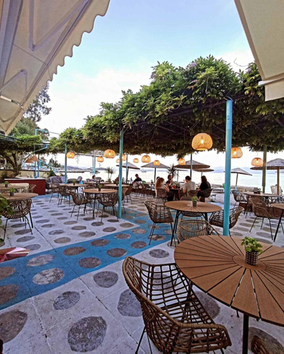 Food & Drinks 5, Avra Budget Beach Rooms, Ionian Islands
