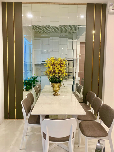 Dining Room 6