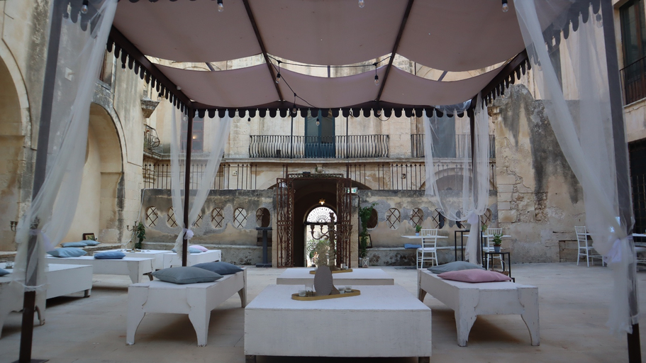 Others, Landolina Palace, Syracuse