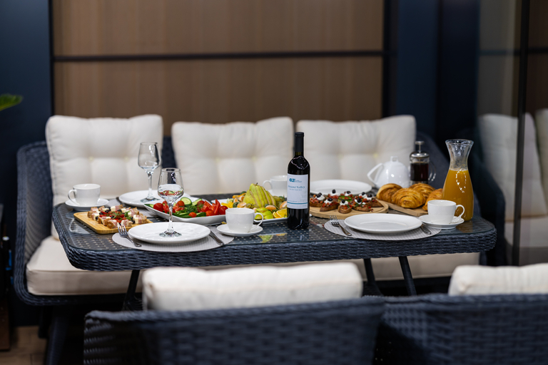 Food & Drinks 3, Rainbow Residence, Batumi