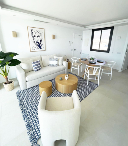 Others 4, Apartamento LaViu 2Dormitorios by Croma, Málaga