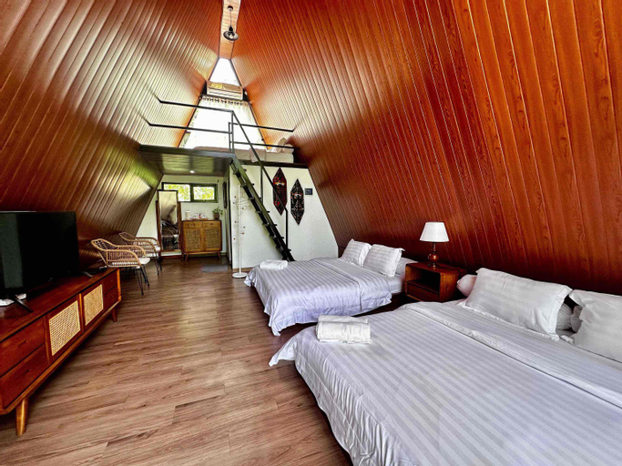 Bedroom 8