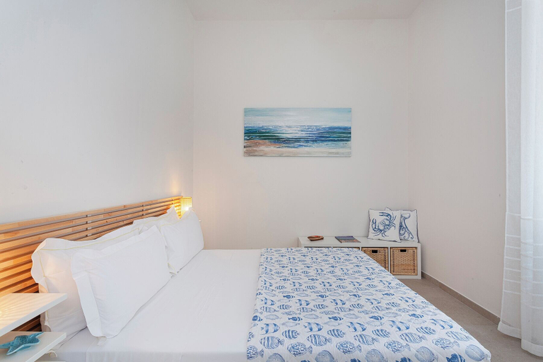 Bedroom 4, In Fondo al Mar by Wonderful Italy, Genova