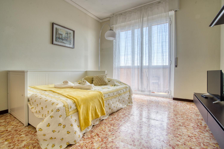 Bedroom 12