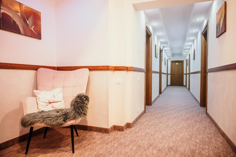 Others 5, Valea lui Liman, Tomesti