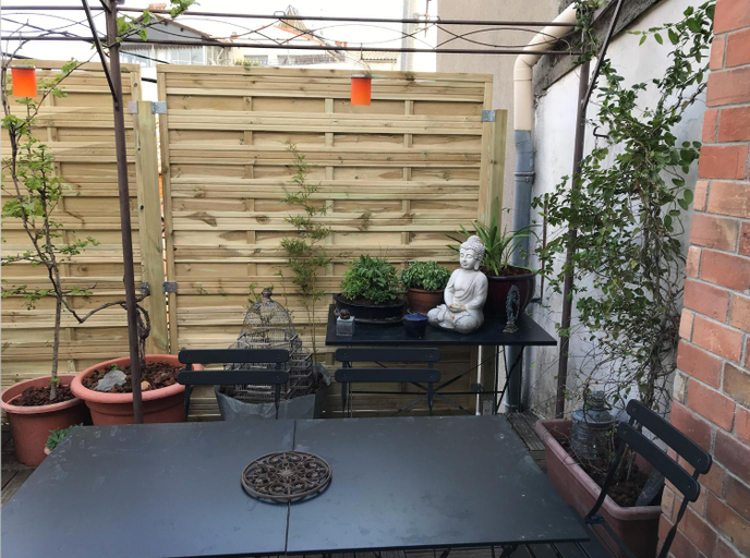 Others 5, Chambre independante avec SDB-Terrasse privative. Centre ville, Gard