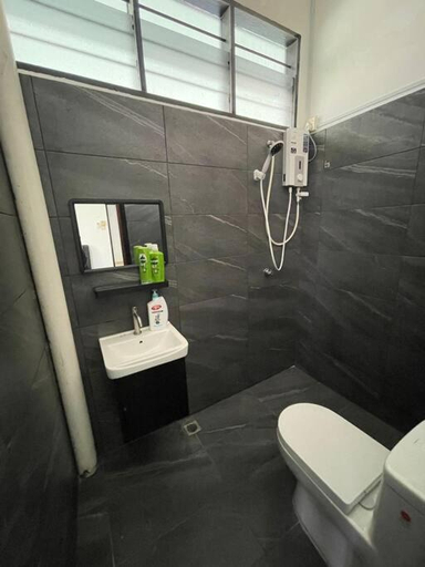 Bedroom 3, Villa President Homestay -4 bedroom Aircond WIFI Vacations Home, Perlis