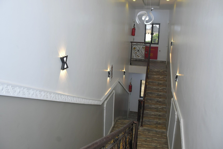 Others 5, Sakura Apartments, Owerri West