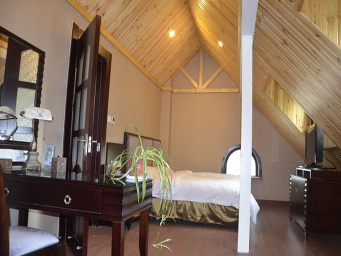 Bedroom 2, Dale Garden Hotel, Qingdao