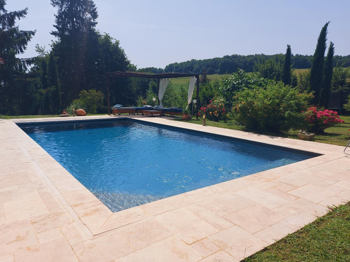 Swimming Pool 9
