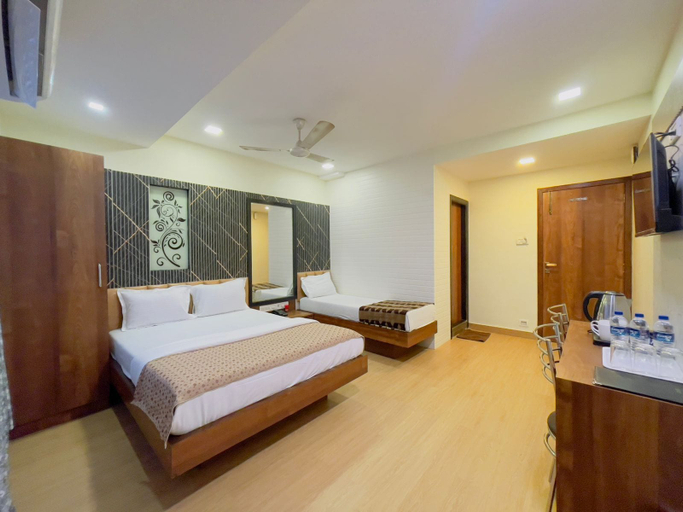 Bedroom 5, hotel abraj inn, Mumbai Suburban