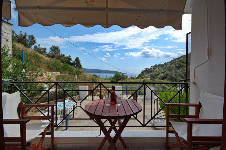 Others 2, NIKIS ROOMS, Thessaly