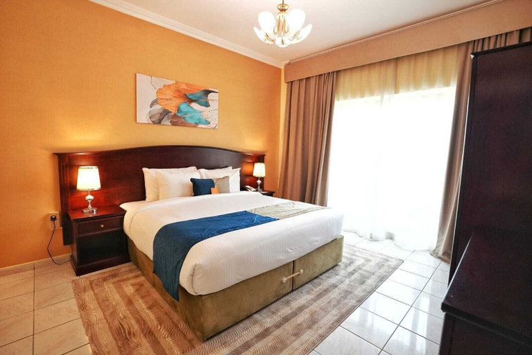 Bedroom 2, Manchester Plaza Hotel, Dubai