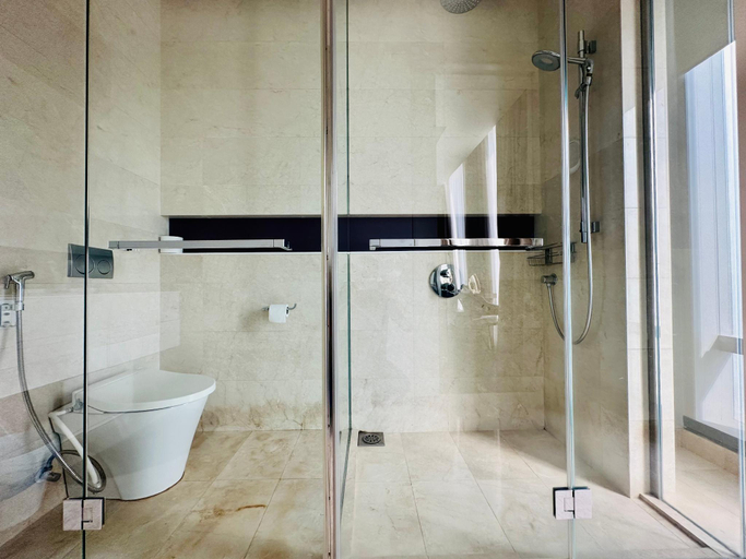Bathroom 8