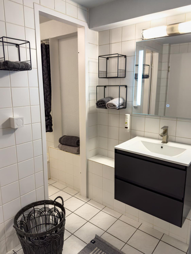 Others 2, Apartelliment - smart ubernachten in Koln, Köln