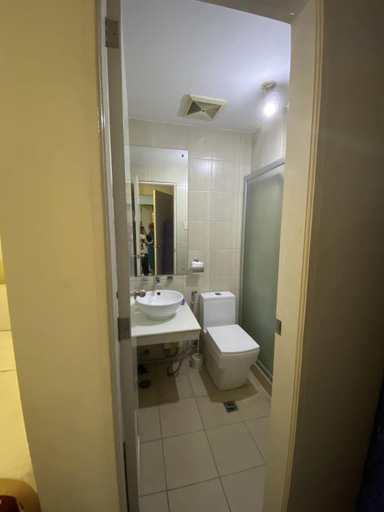 Bedroom 4, 60 percent Off Deluxe Ocean View Rooms FREE Pool and FREE Sauna Access Included Perfect Location Nea, Manila City