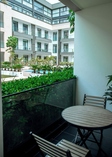 Others 3, Luxury Apartment at Embassy, Accra