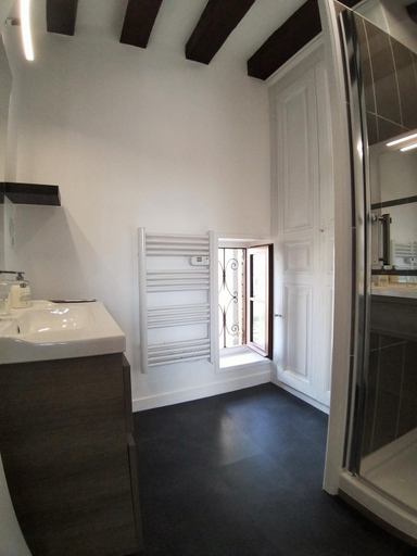 Bathroom 6