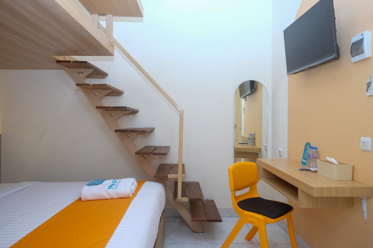 Bedroom 12
