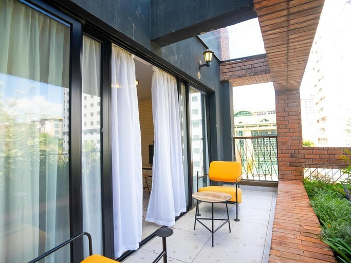 Others 4, Zarafa Suites, Dagoretti North