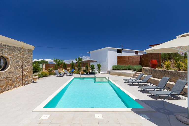 Sport & Beauty 2, Trialonia Luxury Villa, Crete