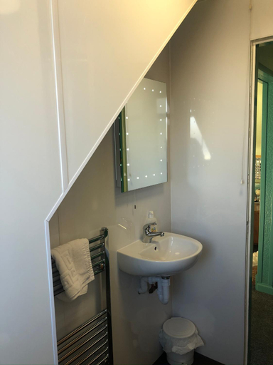 Others 4, Elgin Guest House, Moray