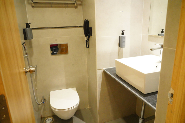Bathroom 4, Lemonridge Hotels KPHB, Ranga Reddy