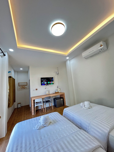 Bedroom 18