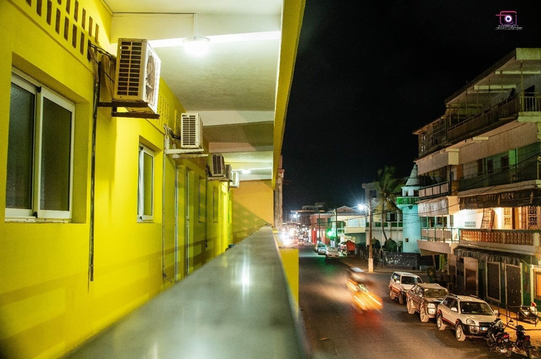 Others 4, hotel Espace Kaled, Diana