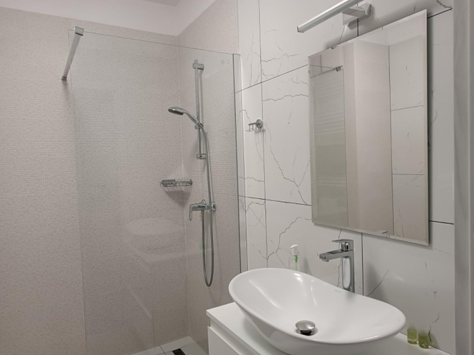 Others 3, Apartamenty Wiktoryn 6A, Warsaw