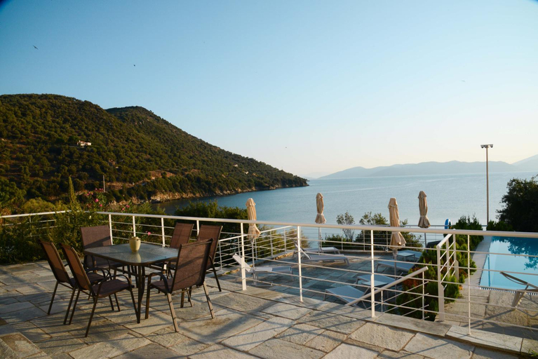 Others 3, Villa Elia, Thessaly