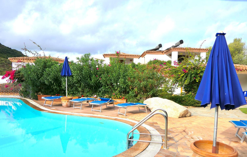 Others 5, Residence Bouganvillage, Nuoro