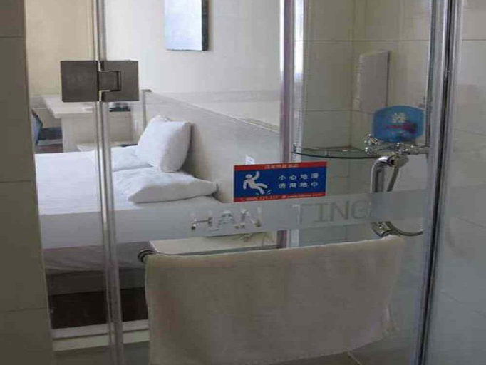 Bathroom 5, Minghu Select Hotel (Jinan Xishichang & Provincial Hospital Branch), Jinan