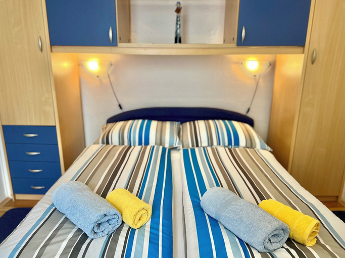 Bedroom 2, Kuća za odmor Borna, Crikvenica
