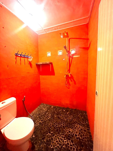 Bedroom 3, Garden Grove Guest House & Coffee Bar, Langkat