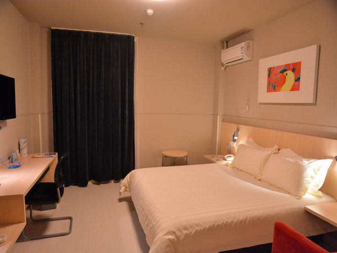 Bedroom 3, Jinjiang Inn Siyang bus station branch, Suqian