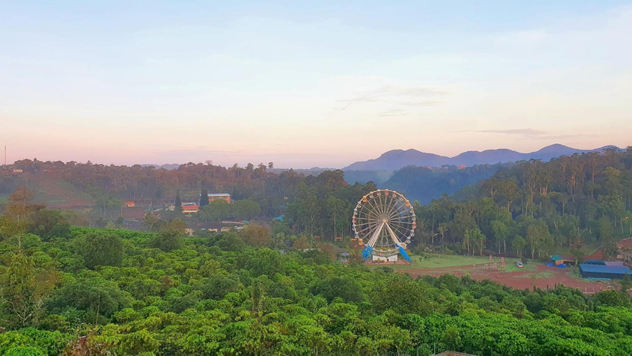 Scenery 2