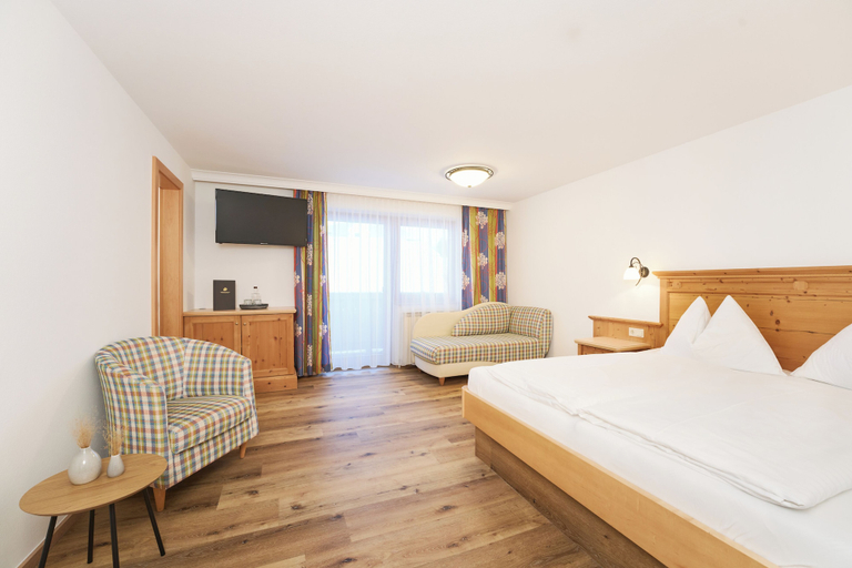 Bedroom 3, Hotel Vorderronach, Zell am See