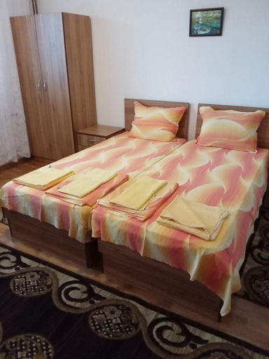 Others 2, Стаи за гости Петрови, Primorsko