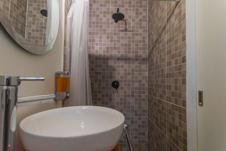Bathroom 2, Casa Nieto, Dist. Teotitlan