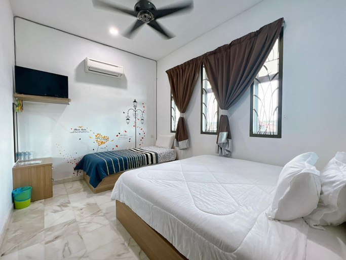 Bedroom 2, Ks Homestay, Larut and Matang